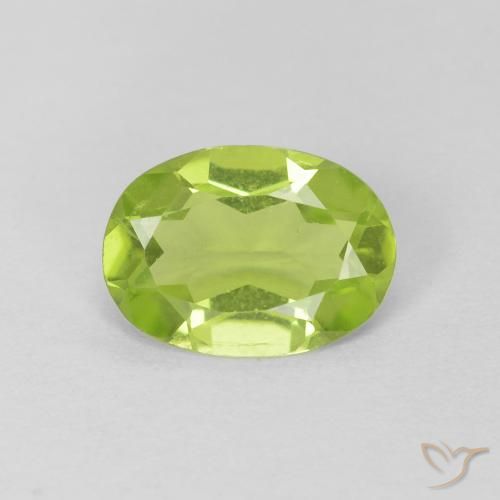 Peridoto Verde medio natural de 0.98 ct, Ovalada, VS