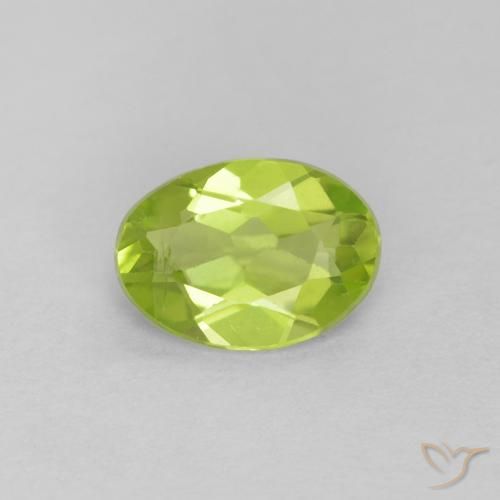 Peridoto Verde medio natural de 0.84 ct, Ovalada, VS