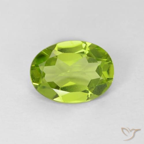1.05ct Natural Verde medio Peridoto, Ovalada, VVS-VS