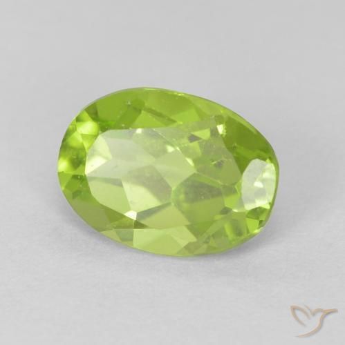 Peridoto Verde claro natural de 1.23 ct, Ovalada, VVS-VS