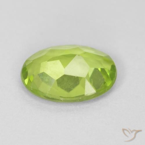 Peridoto Verde claro natural de 1.09 ct, Ovalada, VVS-VS