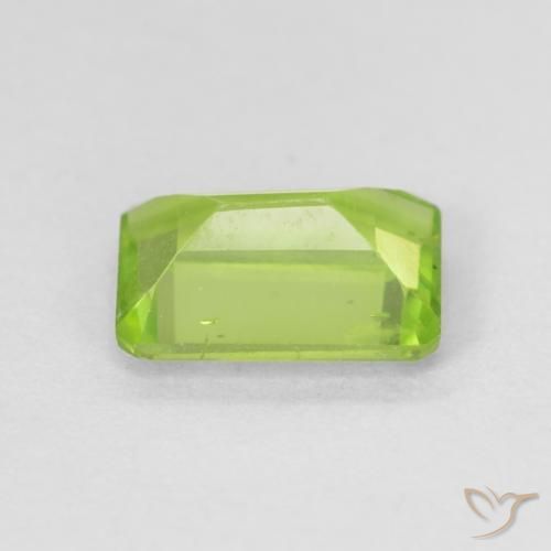 Peridoto Verde claro natural de 1.09 ct, Corte Octágono / Esmeralda, VS