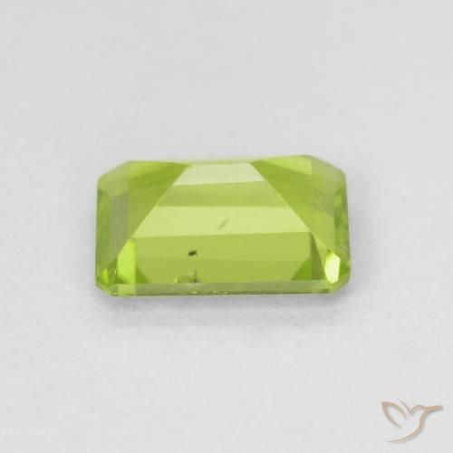Peridoto Verde claro natural de 0.94 ct, Corte Octágono / Esmeralda, VS