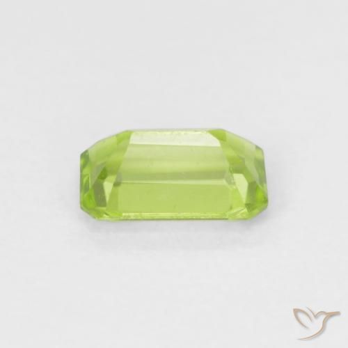 Peridoto Verde claro natural de 0.55 ct, Corte Octágono / Esmeralda, VVS