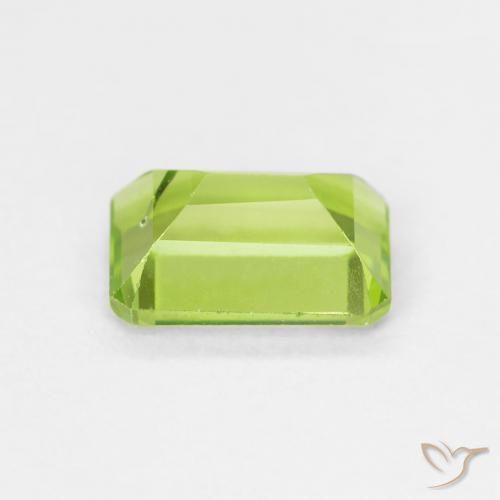 Peridoto Verde claro natural de 1.06 ct, Corte Octágono / Esmeralda, VS