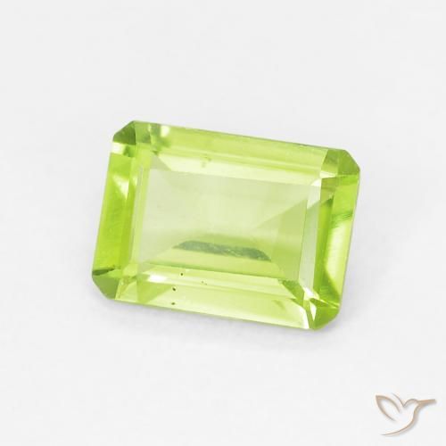 Peridoto Verde claro natural de 0.99 ct, Corte Octágono / Esmeralda, VVS-VS