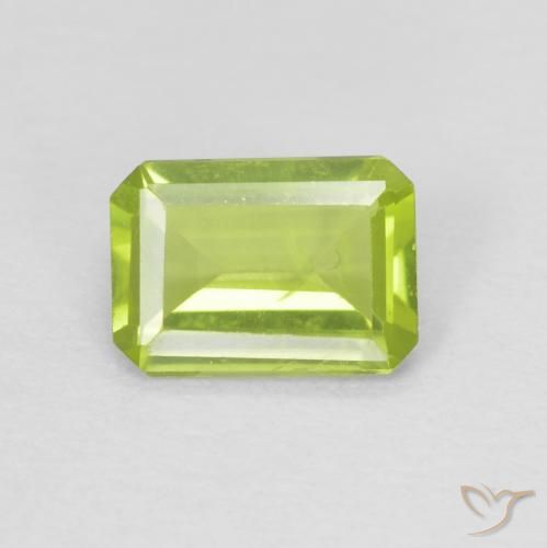 0.76ct Natural Verde amarillento Peridoto, corte esmeralda, VVS-VS