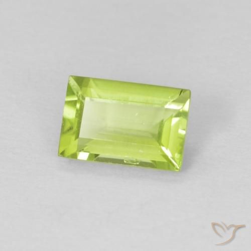 Peridoto Verde medio natural de 0.56 ct, Corte Baguette, VVS-VS