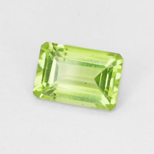 Peridoto Verde vivo natural de 0.58 ct, Corte Octágono / Esmeralda, VS