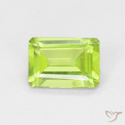 1.03ct Natural Verde medio Peridoto, corte esmeralda, VS