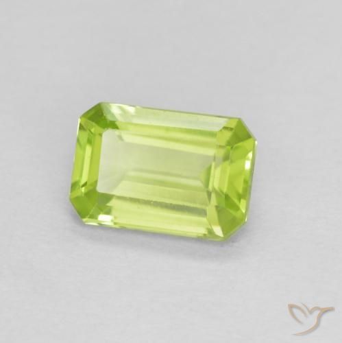 Peridoto Verde claro natural de 0.55 ct, Corte Octágono / Esmeralda, VS