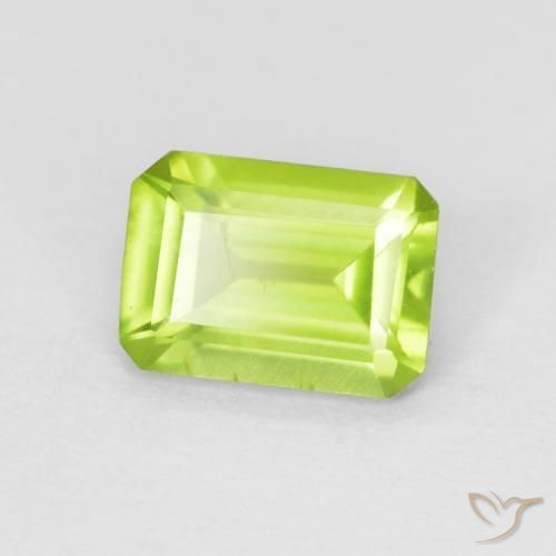 Peridoto Verde claro natural de 0.99 ct, Corte Octágono / Esmeralda, VS