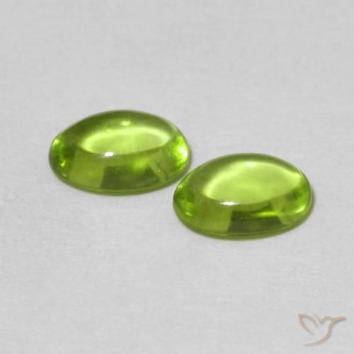 Gemas de Peridoto Verde medio natural de 0.98 ct, Ovalada, Transparente
