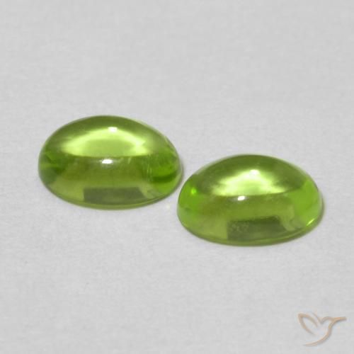 Gemas de Peridoto Verde medio natural de 1.21 ct, Ovalada, Transparente