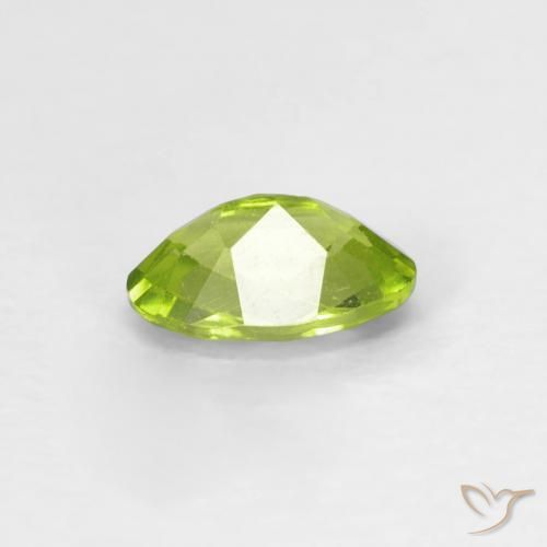 Peridoto Verde claro natural de 0.49 ct, Ovalada, VS