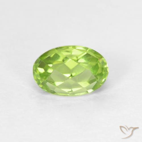 Peridoto Verde vivo claro natural de 0.77 ct, Ovalada, VVS-VS