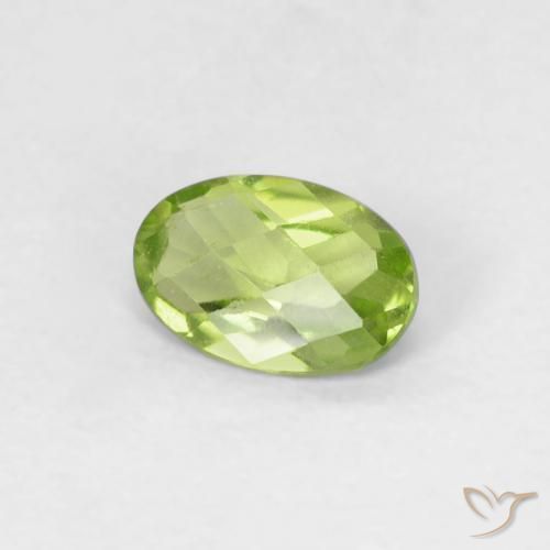 Peridoto Verde vivo claro natural de 0.49 ct, Ovalada, VVS-VS