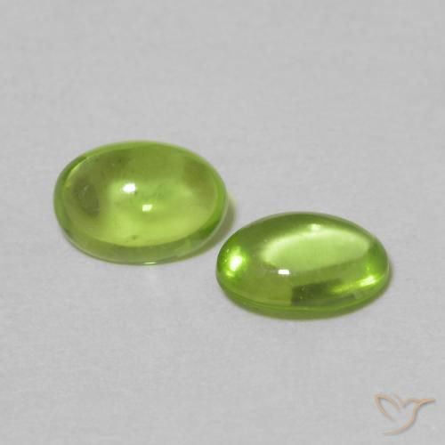 Gemas de Peridoto Verde medio natural de 0.99 ct, Ovalada, Transparente