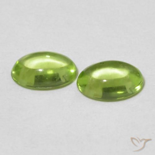 Gemas de Peridoto Verde medio natural de 1.04 ct, Ovalada, Transparente