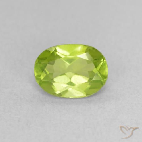 0.97ct Natural Verde amarillento intenso Peridoto, Ovalada, VVS-VS