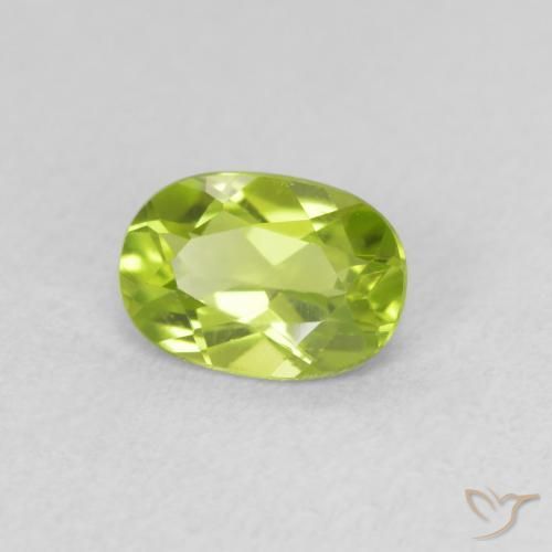Peridoto Verde amarillento natural de 0.90 ct, Ovalada, VVS-VS