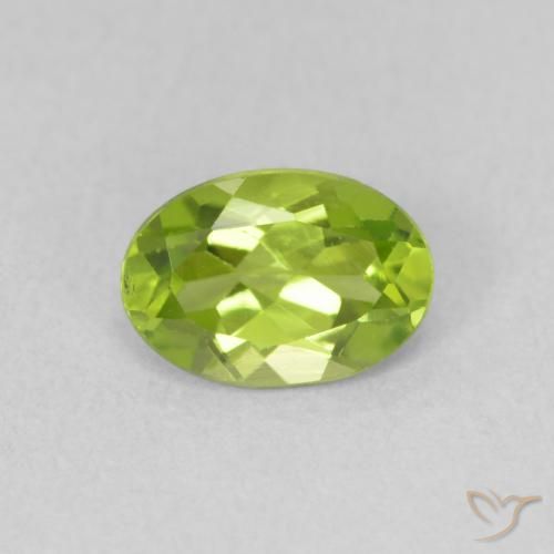 0.85ct Natural Verde amarillento Peridoto, Ovalada, VS