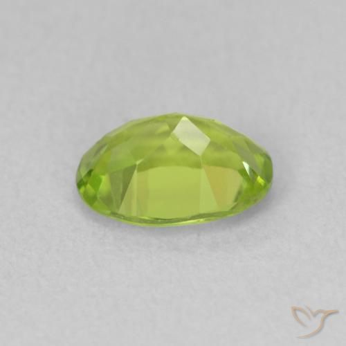Peridoto Verde vivo natural de 0.92 ct, Ovalada, VS