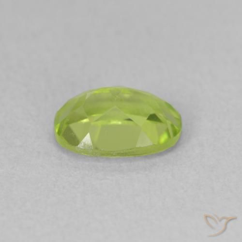 Peridoto Verde claro natural de 0.96 ct, Ovalada, VVS-VS