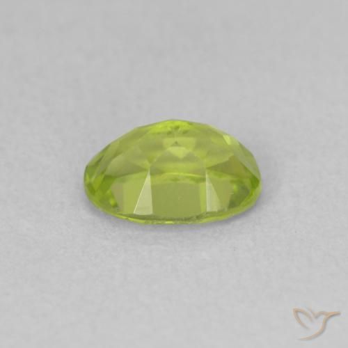 Peridoto Verde amarillento natural de 0.86 ct, Ovalada, VVS-VS