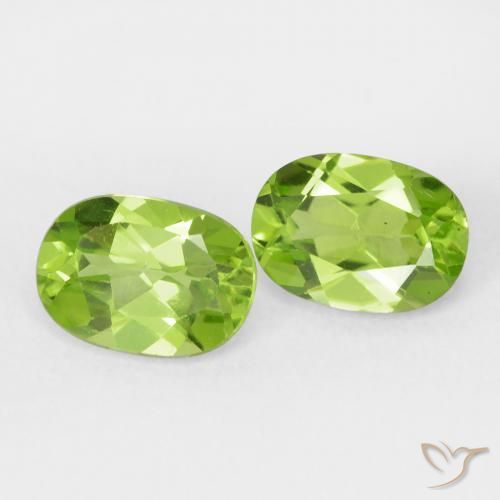 Gemas de Peridoto Verde medio natural de 1.91 ct, Ovalada, VS