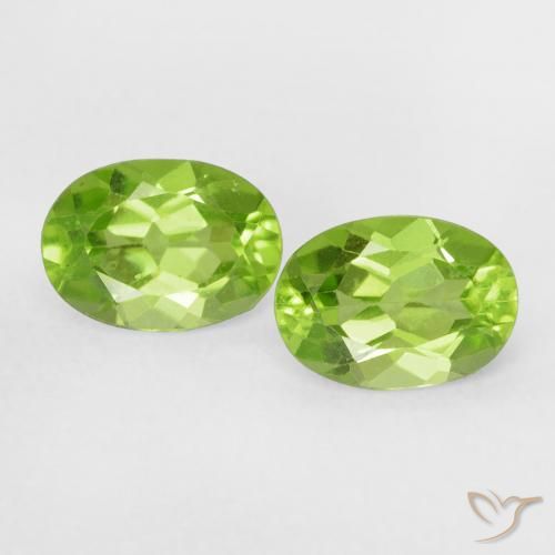 1.85ctw Natural Verde vivo Peridoto, Ovalada, VVS-VS