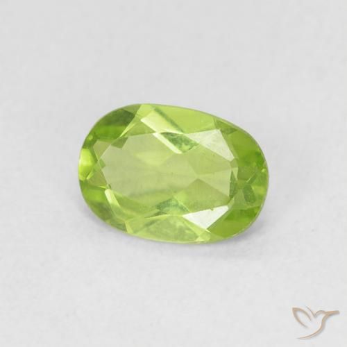 Peridoto Verde vivo natural de 0.79 ct, Ovalada, VVS