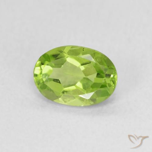 Peridoto Verde amarillento natural de 0.94 ct, Ovalada, VS