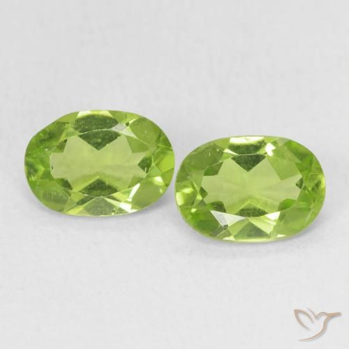 1.62ctw Natural Verde vivo claro Peridoto, Ovalada, VVS-VS
