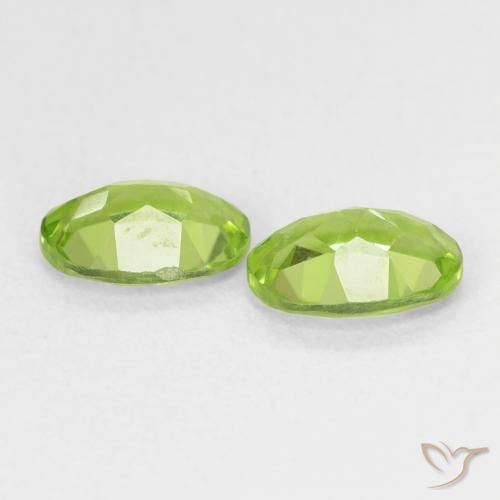 Gemas de Peridoto Verde vivo claro natural de 1.62 ct, Ovalada, VS