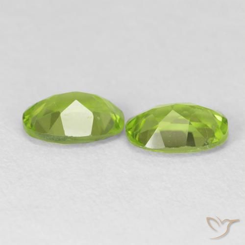 Gemas de Peridoto Verde medio natural de 1.66 ct, Ovalada, VVS-VS