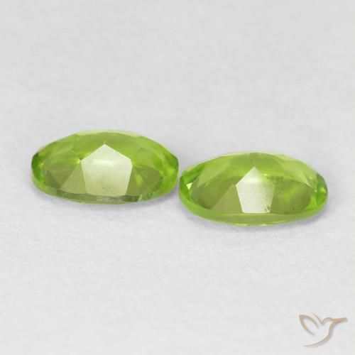 Gemas de Peridoto Verde medio natural de 1.67 ct, Ovalada, VVS