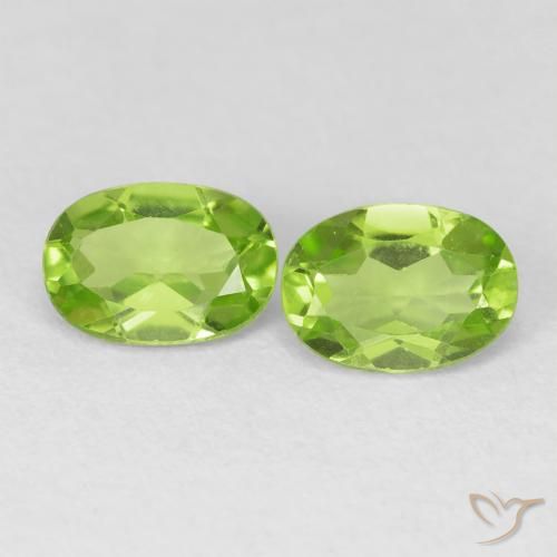 1.82ctw Natural Verde vivo Peridoto, Ovalada, VVS-VS