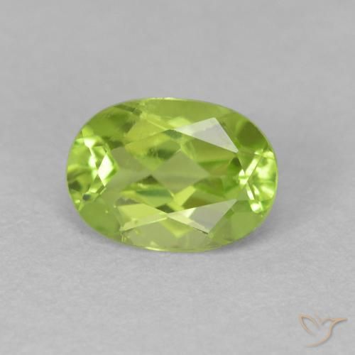 Peridoto Verde claro natural de 0.90 ct, Ovalada, VS