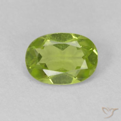 0.88ct Natural Verde medio Peridoto, Ovalada, VVS