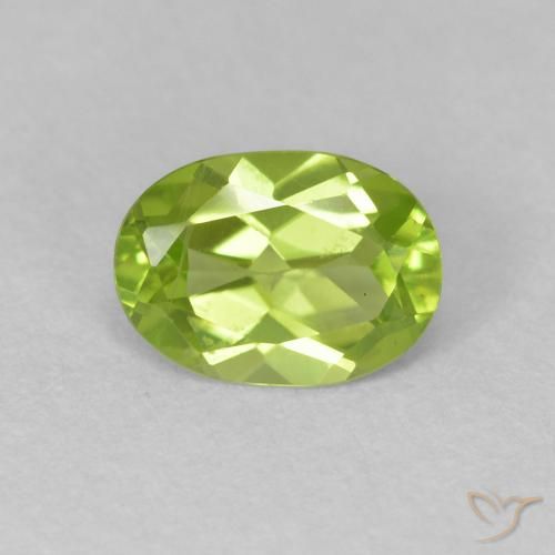 0.85ct Natural Verde medio Peridoto, Ovalada, VVS