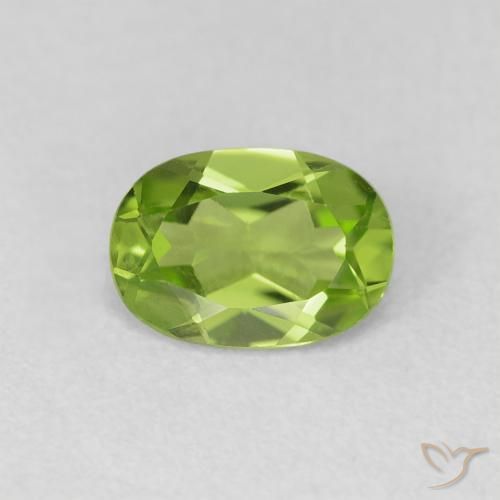 0.87ct Natural Verde medio Peridoto, Ovalada, VVS-VS