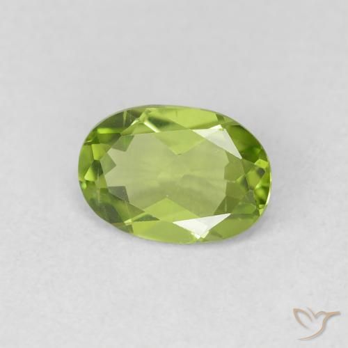 Peridoto Verde vivo natural de 0.73 ct, Ovalada, VVS-VS