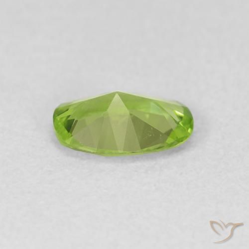 Peridoto Verde amarillento natural de 0.72 ct, Ovalada, VVS-VS