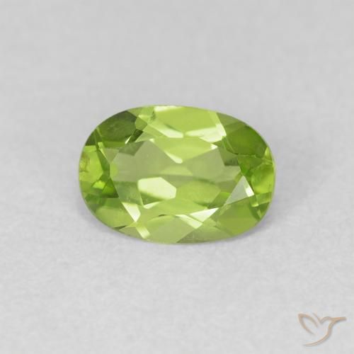 Peridoto Verde vivo natural de 0.80 ct, Ovalada, VVS-VS