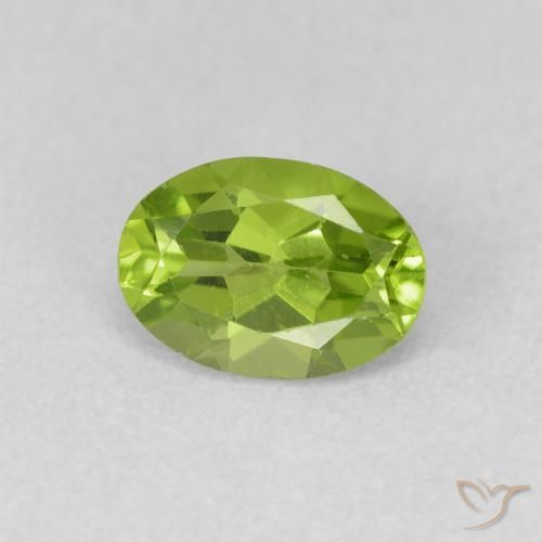 Peridoto Verde vivo natural de 0.93 ct, Ovalada, VVS-VS
