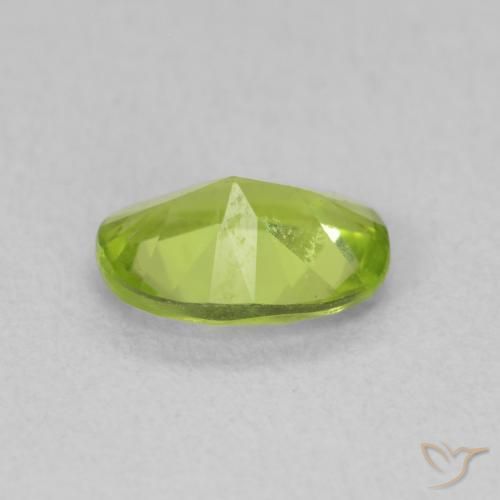 Peridoto Verde vivo natural de 0.80 ct, Ovalada, VS