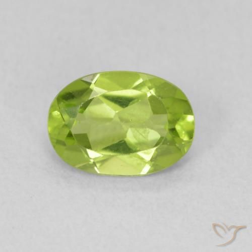 0.80ct Natural Verde medio Peridoto, Ovalada, VS