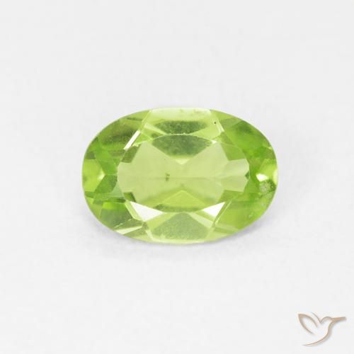 0.77ct Natural Verde medio Peridoto, Ovalada, VVS-VS