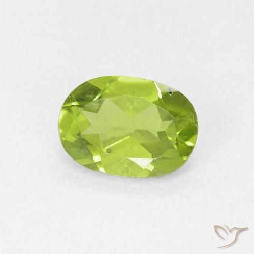 Peridoto Verde vivo natural de 0.93 ct, Ovalada, VS